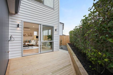 Photo of property in 39b Sorrel Crescent, Bucklands Beach, Auckland, 2012