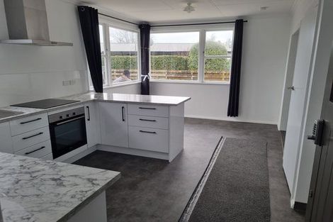Photo of property in 9 Dampier Avenue, Awapuni, Palmerston North, 4412