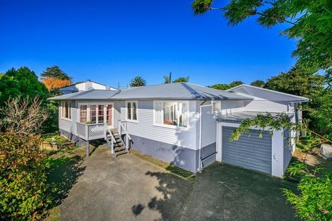 Photo of property in 8 Statesman Street, Henderson, Auckland, 0612