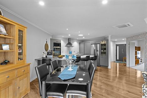 Photo of property in 25 Madison Street, Cambridge, 3434