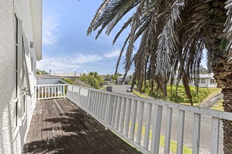 Photo of property in 11 Harriet Place, Spotswood, New Plymouth, 4310
