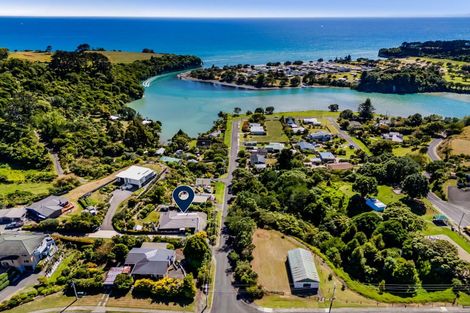 Photo of property in 31 Whakapaki Street, Urenui, 4375