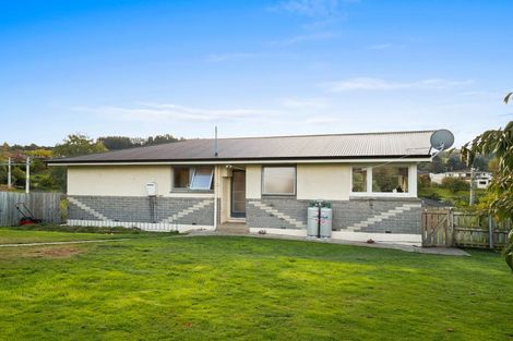 Photo of property in 15 Kennedy Road, Fairfield, Dunedin, 9018