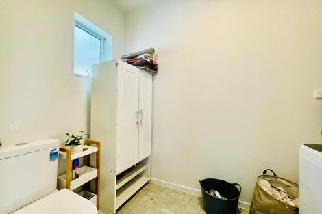 Photo of property in 5b Poruru Close, Papakura, 2110