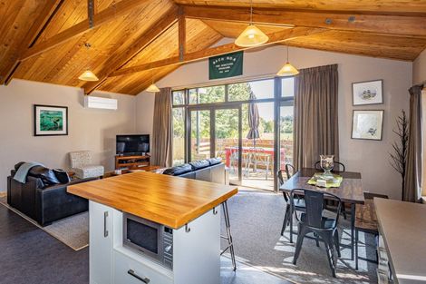 Photo of property in 8 Park Avenue Mews, Ohakune, 4625