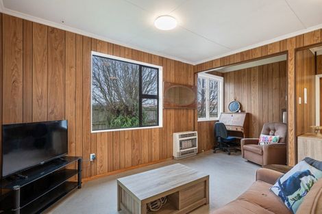 Photo of property in 24 Trafalgar Street, Levin, 5510