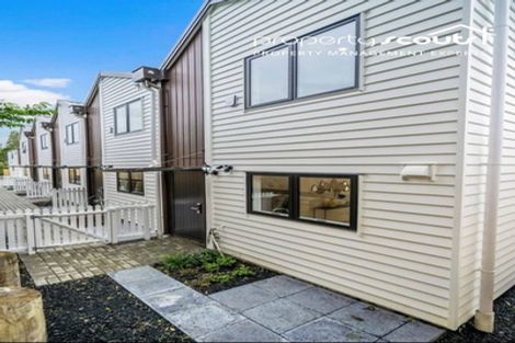 Photo of property in 133f Lancaster Road, Beach Haven, Auckland, 0626