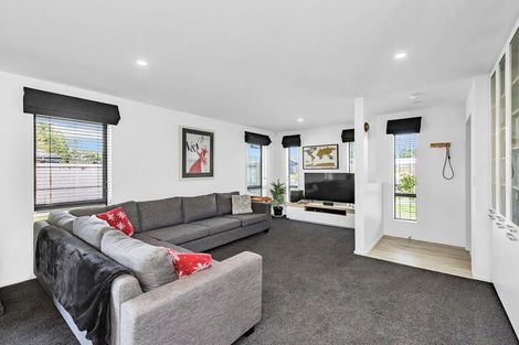 Photo of property in 9 Dynes Road, Rolleston, 7615