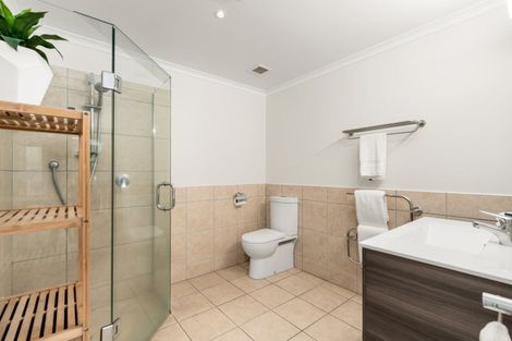 Photo of property in 111/136 Marine Parade, Mount Maunganui, 3116