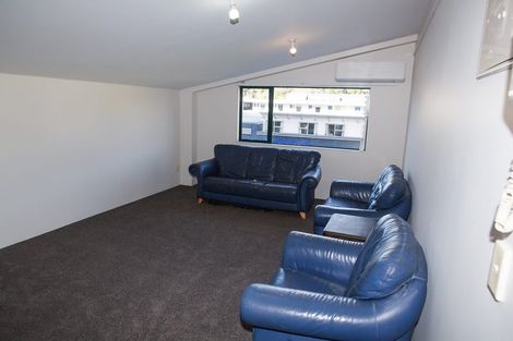 Photo of property in 240 Taranaki Street, Mount Cook, Wellington, 6011