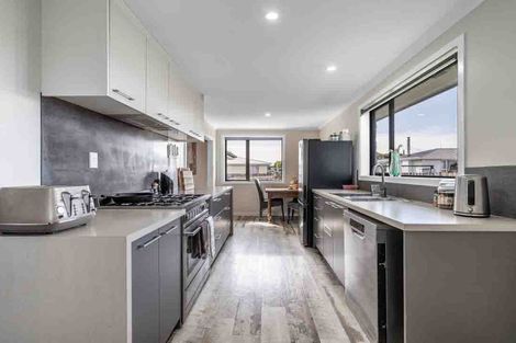 Photo of property in 31 Chesney Place, Heidelberg, Invercargill, 9812