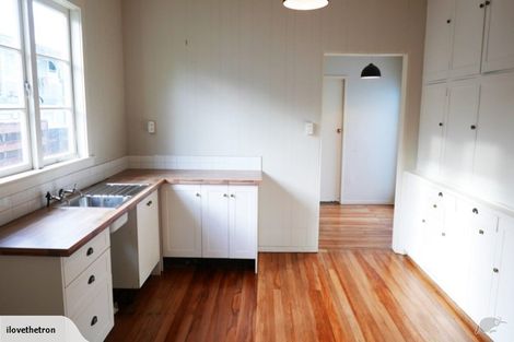 Photo of property in 94u1 Norton Road, Frankton, Hamilton, 3204