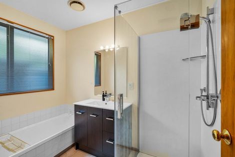Photo of property in 82 Middleton Road, Upper Riccarton, Christchurch, 8041