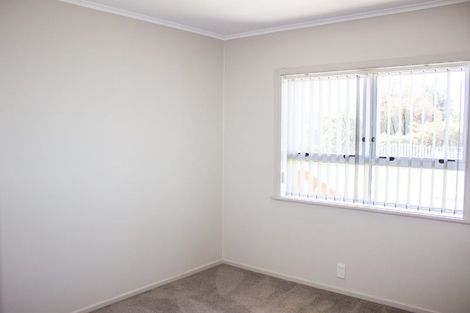 Photo of property in 20 Hallberry Road, Mangere East, Auckland, 2024