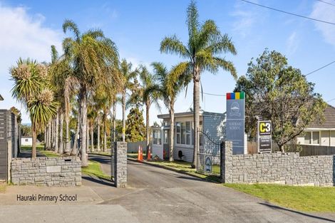 Photo of property in 1/14 Pine Ridge Terrace, Hauraki, Auckland, 0622
