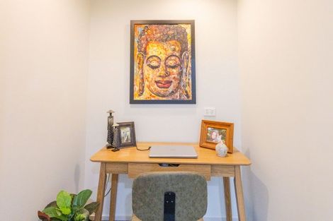 Photo of property in 14 Brooker Place, Waipukurau, 4200