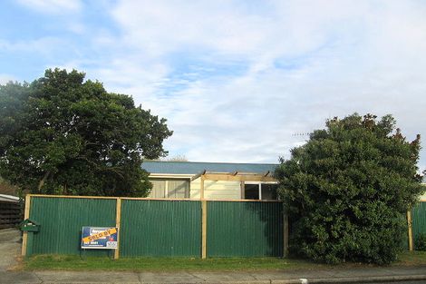 Photo of property in 8 Makarini Street, Paraparaumu, 5032