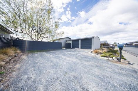 Photo of property in 14 Rhoboro Road, Twizel, 7901