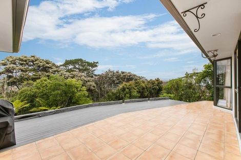 Photo of property in 54 Kittiwake Drive, Schnapper Rock, Auckland, 0632