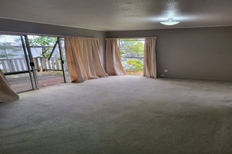 Photo of property in 7 Celeste Place, Totara Vale, Auckland, 0627