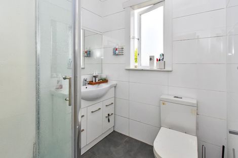 Photo of property in 32 Marr Road, Manurewa, Auckland, 2102