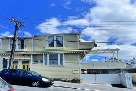 Photo of property in 72a Thompson Street, Mount Cook, Wellington, 6011