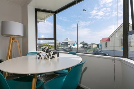 Photo of property in 506 Devon Street East, Strandon, New Plymouth, 4312
