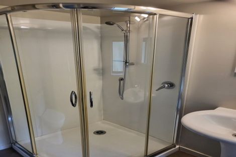 Photo of property in 165 Settlement Road, Papakura, 2110