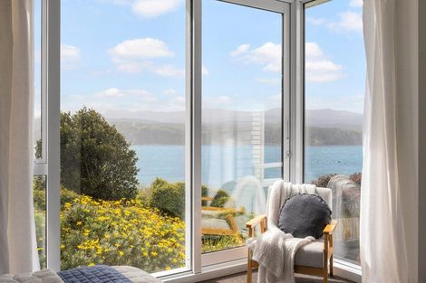 Photo of property in 7 Bowes Crescent, Strathmore Park, Wellington, 6022