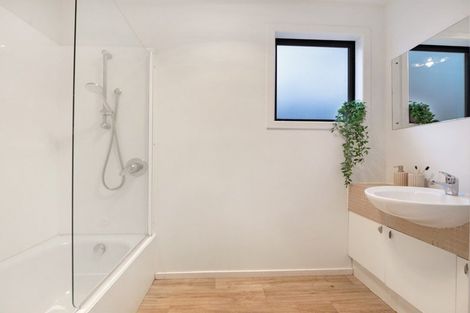 Photo of property in 2/42 Heywood Terrace, Richmond, Christchurch, 8013