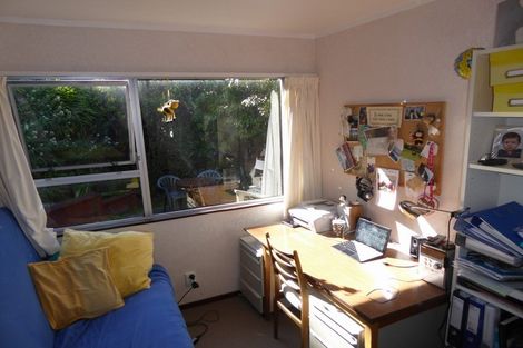 Photo of property in 3a Sandhurst Way, Crofton Downs, Wellington, 6035
