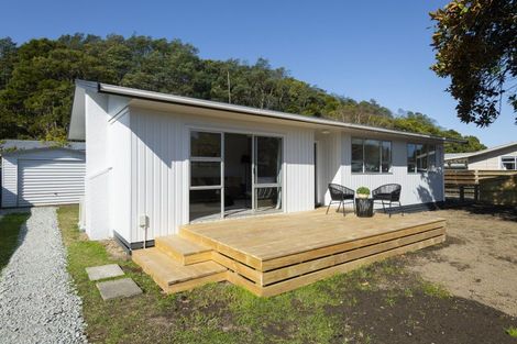 Photo of property in 18 Paraone Road, Tamarau, Gisborne, 4010