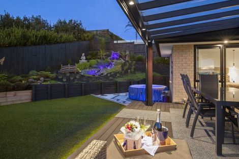 Photo of property in 124 Lisle Farm Drive, Pukekohe, 2120