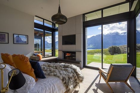 Photo of property in Wyuna, 5 River Valley View, Glenorchy, 9372