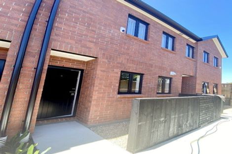 Photo of property in 6/9 Marlene Avenue, Te Atatu South, Auckland, 0610