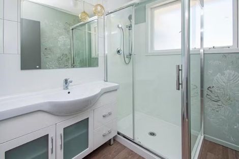 Photo of property in 50 Watts Road, Manurewa, Auckland, 2102