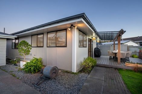 Photo of property in 9 Stacey Place, Woolston, Christchurch, 8062