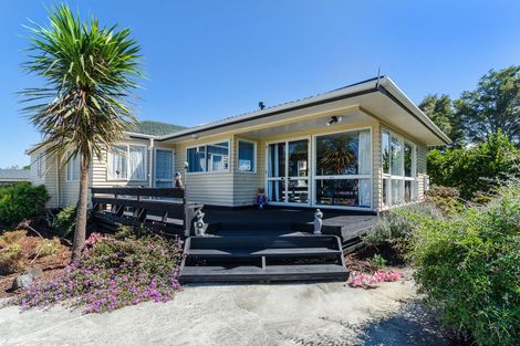 Photo of property in 6 Thorn Road, Tuakau, 2121