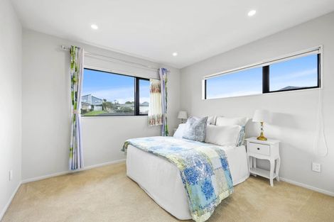Photo of property in 21b Wells Road, Bucklands Beach, Auckland, 2012