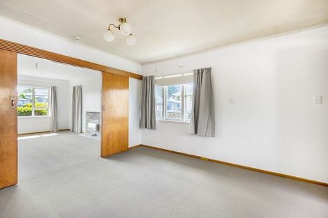 Photo of property in 6 Montgomery Avenue, Pukekohe, 2120