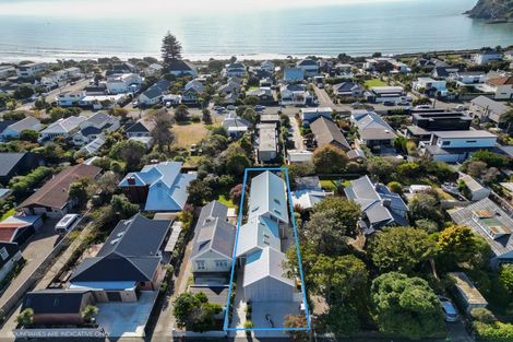 Photo of property in 41 Wiggins Street, Sumner, Christchurch, 8081