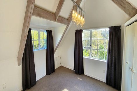 Photo of property in 10b Camden Street, Vogeltown, New Plymouth, 4310