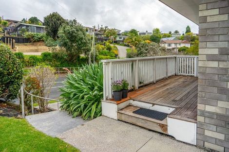Photo of property in 27c Omokoroa Road, Omokoroa, 3114