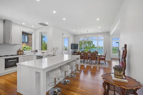 Photo of property in 3 Hinemoa Street, Birkenhead, Auckland, 0626