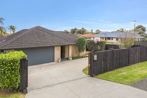 Photo of property in 1 Puketi Lane, Waiuku, 2123