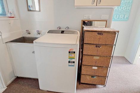 Photo of property in 49 Thomas Place, Foxton Beach, Foxton, 4815