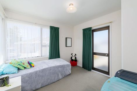 Photo of property in 37 Branston Street, Hornby, Christchurch, 8042