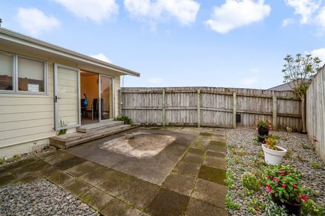 Photo of property in 3 Totara Crescent, Hawera, 4610