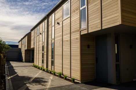 Photo of property in 3/23 Webb Street, St Albans, Christchurch, 8014