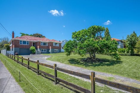Photo of property in 279 Glengarry Road, Glen Eden, Auckland, 0602